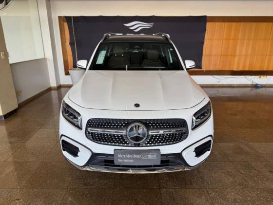 MERCEDES-BENZ GLB 220 2.0 MHEV AMG LINE 4MATIC 8G-DCT MERCEDES-BENZ GLB 220 2.0 MHEV AMG LINE 4MATIC 8G-DCT